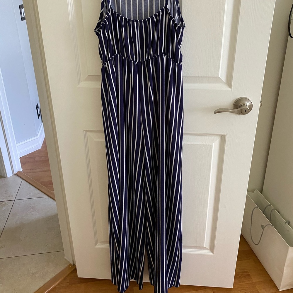 Jumpsuit - Picture 3 of 3